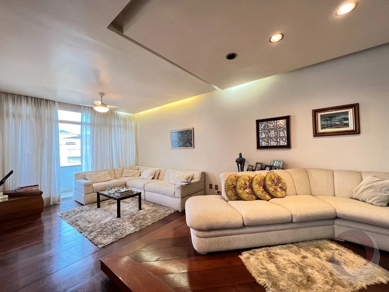 Apartamento no Centro com 4 dormitórios, sendo 2 suítes e 3 vagas: 7ª foto da galeria de imagens do imóvel