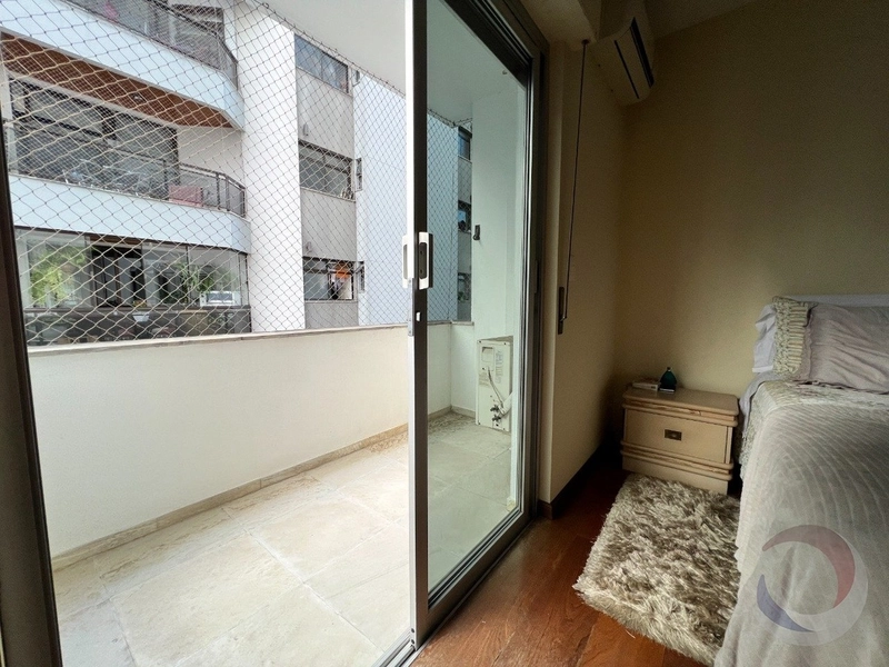 Apartamento no Centro com 4 dormitórios, sendo 2 suítes e 3 vagas: 15ª foto da galeria de imagens do imóvel