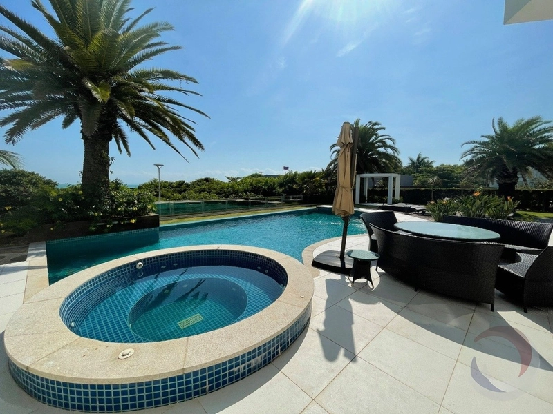 Casa residencial com 5 suítes em Jurerê Internacional: 27ª foto da galeria de imagens do imóvel