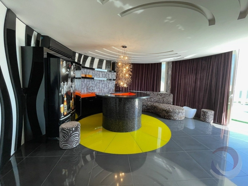 Casa residencial com 5 suítes em Jurerê Internacional: 22ª foto da galeria de imagens do imóvel