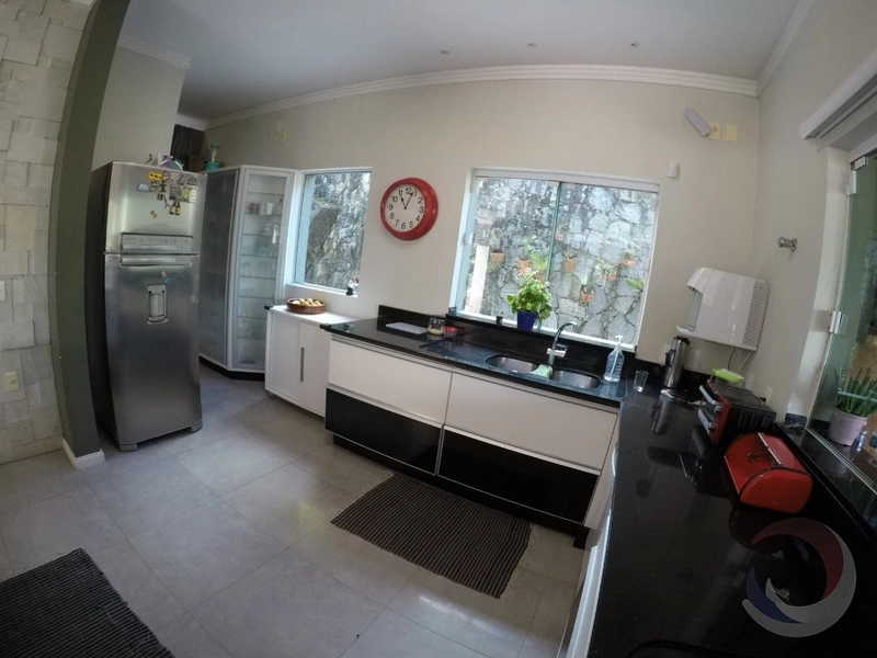 Casa residencial em Cacupé com 3 dormitórios, sendo 3 suítes e 4 vagas: 17ª foto da galeria de imagens do imóvel