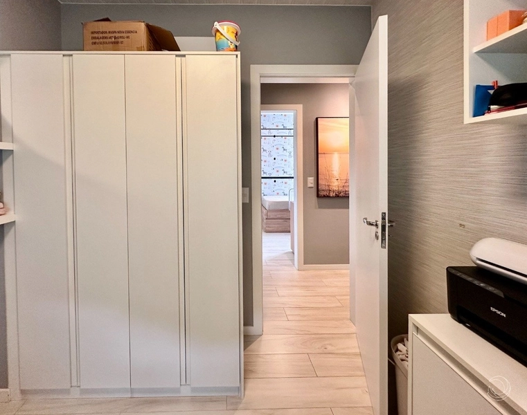 Apartamento no Saco Grande com 3 dormitórios, sendo 1 suíte e 2 vagas: 23ª foto da galeria de imagens do imóvel