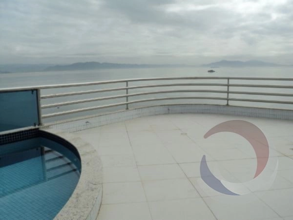 Cobertura na Beira Mar Norte com 4 suítes e 4 vagas - 431,55m²: 8ª foto da galeria de imagens do imóvel