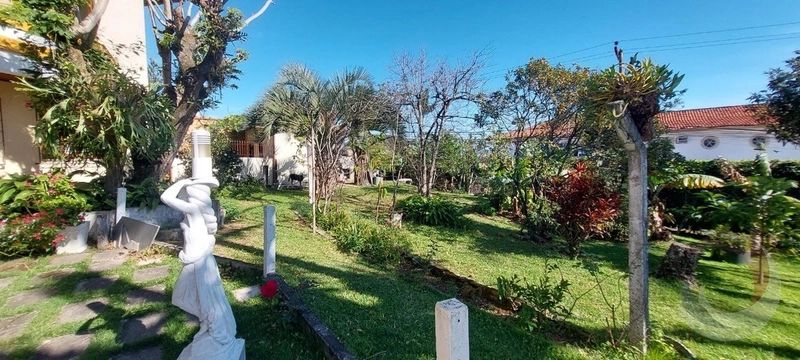 Casa Residencial em Capoeiras com 05 dormitórios sendo 02 suítes: 1ª foto da galeria de imagens do imóvel