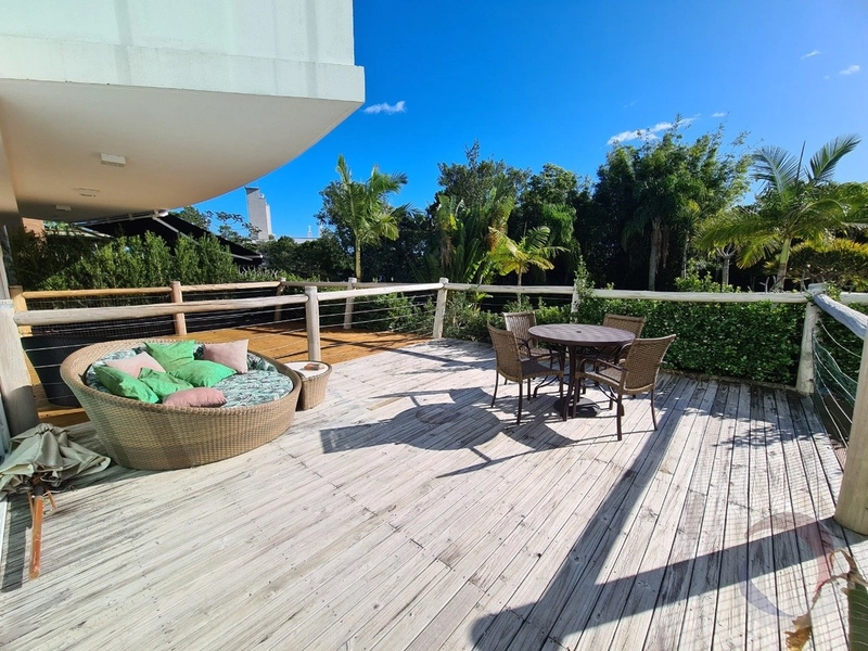 Loft duplex em Canajure com 1 dormitório e 2 vagas: 6ª foto da galeria de imagens do imóvel