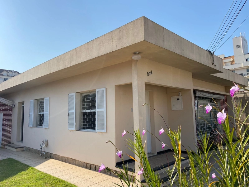 Casa a venda em coqueiros com 4 dormitórios 1 suíte e 2 vagas: 3ª foto da galeria de imagens do imóvel