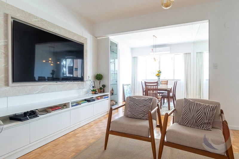 Apartamento no centro com 3 dormitórios E 1 vaga com 130 m²: 2ª foto da galeria de imagens do imóvel