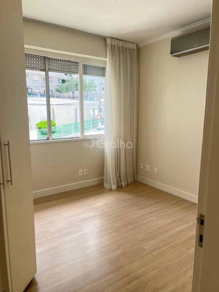 Apartamento na Beira Mar com 3 dormitórios, sendo 1 suítes e 1 vaga: 21ª foto da galeria de imagens do imóvel