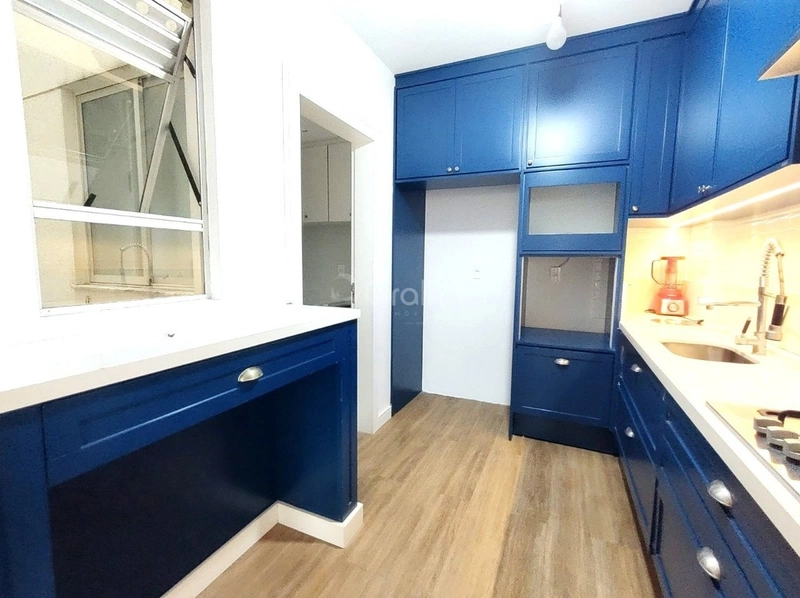 Apartamento em Coqueiros com 3 dormitórios, sendo 1 suíte e 2 vagas: 11ª foto da galeria de imagens do imóvel