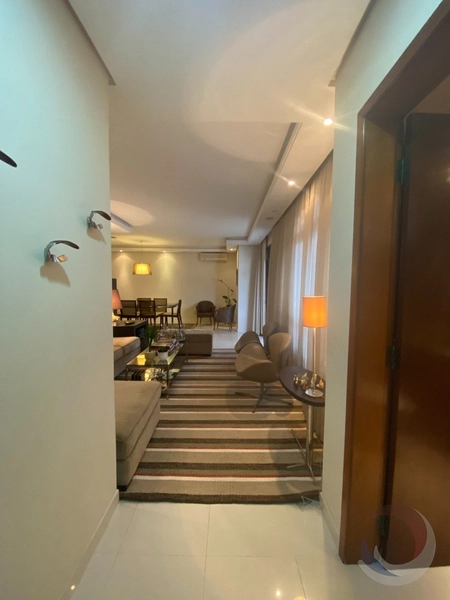 Apartamento no Centro com 4 dormitórios 1 suíte e 2 vagas: 2ª foto da galeria de imagens do imóvel