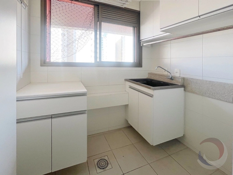 Apartamento no Centro com 3 dormitórios, sendo 1 suíte e 2 vagas: 8ª foto da galeria de imagens do imóvel