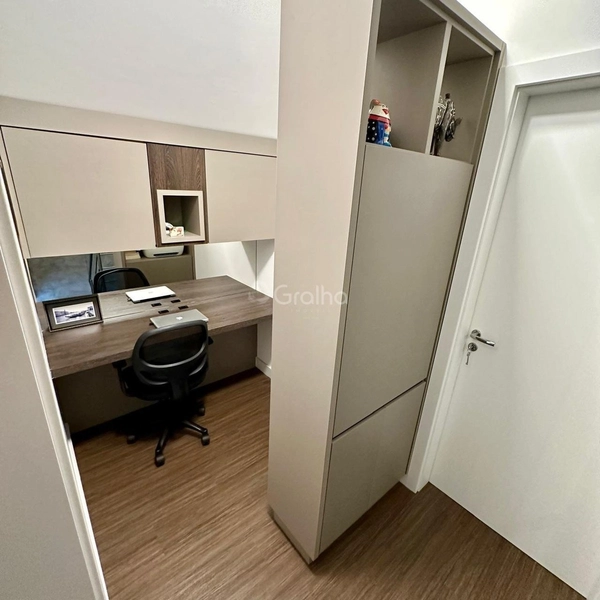 Apartamento Duplex em Coqueiros com 3 dormitórios 3 suítes e 2 vagas: 19ª foto da galeria de imagens do imóvel