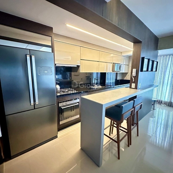 Apartamento Duplex em Coqueiros com 3 dormitórios 3 suítes e 2 vagas: 5ª foto da galeria de imagens do imóvel