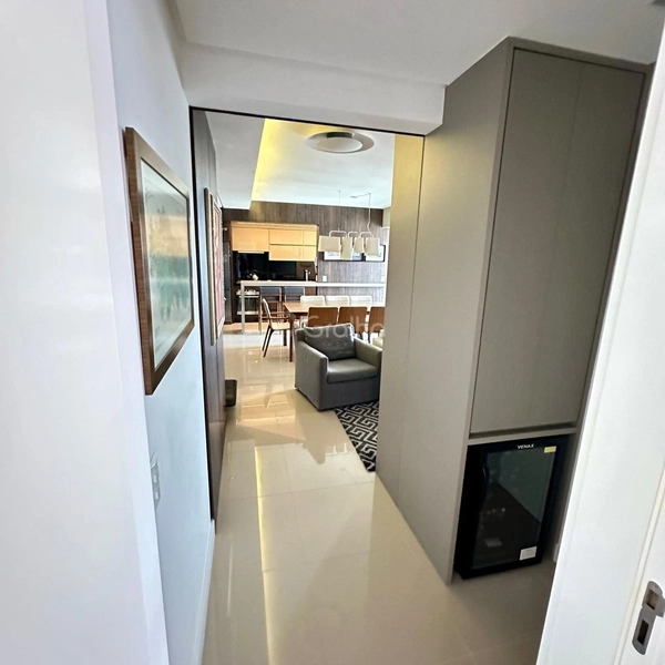 Apartamento Duplex em Coqueiros com 3 dormitórios 3 suítes e 2 vagas: 6ª foto da galeria de imagens do imóvel