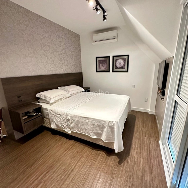 Apartamento Duplex em Coqueiros com 3 dormitórios 3 suítes e 2 vagas: 16ª foto da galeria de imagens do imóvel