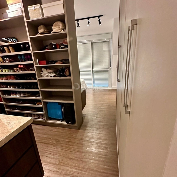 Apartamento Duplex em Coqueiros com 3 dormitórios 3 suítes e 2 vagas: 13ª foto da galeria de imagens do imóvel