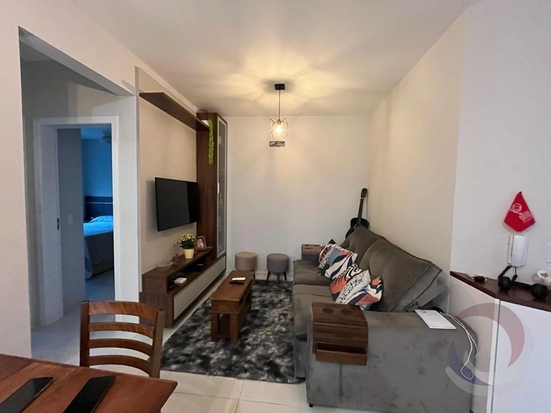 Apartamento à venda na Carvoeira , com 2 dormitórios 1 suíte e 1 vaga: 1ª foto da galeria de imagens do imóvel