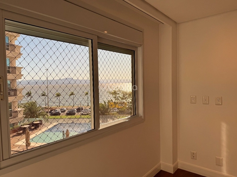 Apartamento na Beira Mar com 4 suítes e 4 vagas - 316m²: 53ª foto da galeria de imagens do imóvel