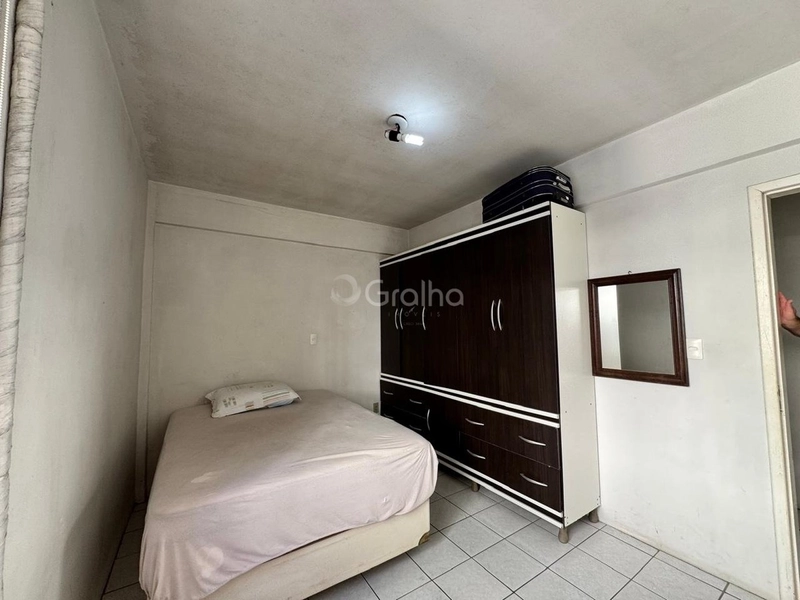 Apartamento em Coqueiros com 2 dormitórios e 1 vaga 69m²: 16ª foto da galeria de imagens do imóvel