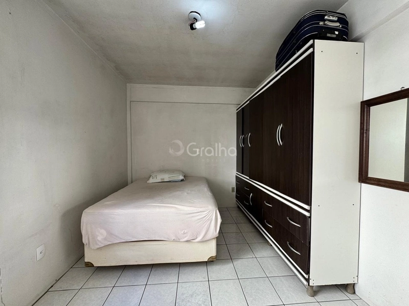 Apartamento em Coqueiros com 2 dormitórios e 1 vaga 69m²: 15ª foto da galeria de imagens do imóvel