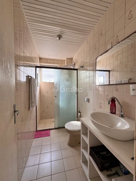 Apartamento em Coqueiros com 2 dormitórios e 1 vaga 69m²: 17ª foto da galeria de imagens do imóvel