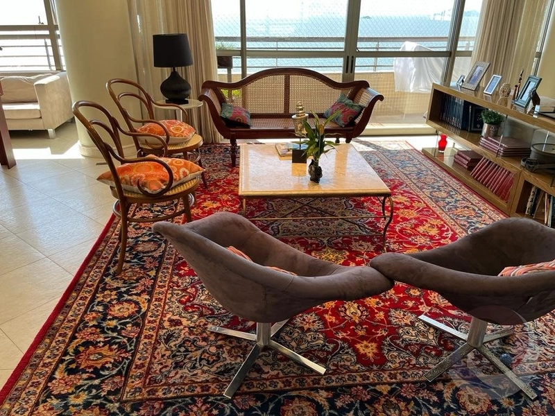 Apartamento na Beira Mar com 4 suítes e 2 vagas ,com 288 m² Vista Mar: 3ª foto da galeria de imagens do imóvel