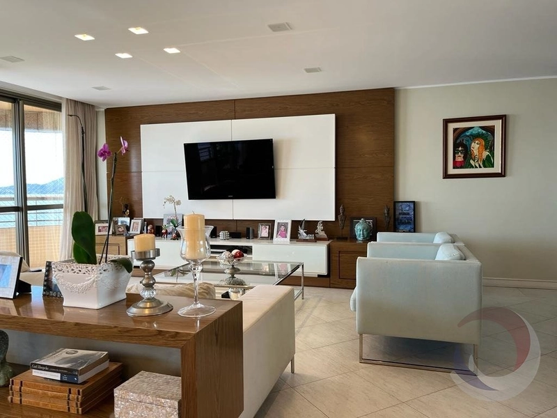 Apartamento na Beira Mar com 4 suítes e 2 vagas ,com 288 m² Vista Mar: 6ª foto da galeria de imagens do imóvel