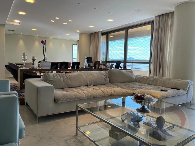 Apartamento na Beira Mar com 4 suítes e 2 vagas ,com 288 m² Vista Mar: 8ª foto da galeria de imagens do imóvel