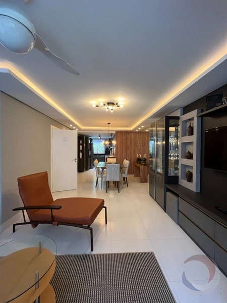Apartamento na Praia Brava com 4 dormitórios sendo 1 site e 1 vaga: 11ª foto da galeria de imagens do imóvel