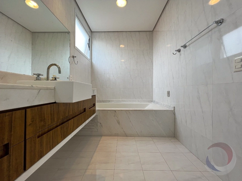 Casa em Jurere Internacional com 6 dormitórios 4 suítes e 6 vagas: 28ª foto da galeria de imagens do imóvel