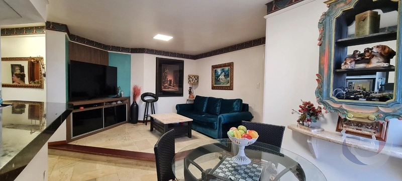 Apartamento na Agronômica com 3 dormitórios, sendo 3 suíte e 2 vagas: 11ª foto da galeria de imagens do imóvel