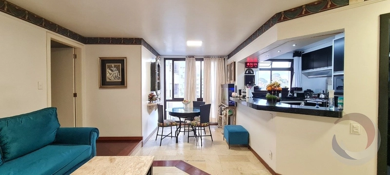 Apartamento na Agronômica com 3 dormitórios, sendo 3 suíte e 2 vagas: 2ª foto da galeria de imagens do imóvel