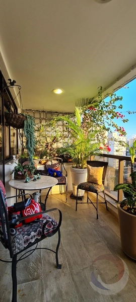 Apartamento na Agronômica com 3 dormitórios, sendo 3 suíte e 2 vagas: 10ª foto da galeria de imagens do imóvel