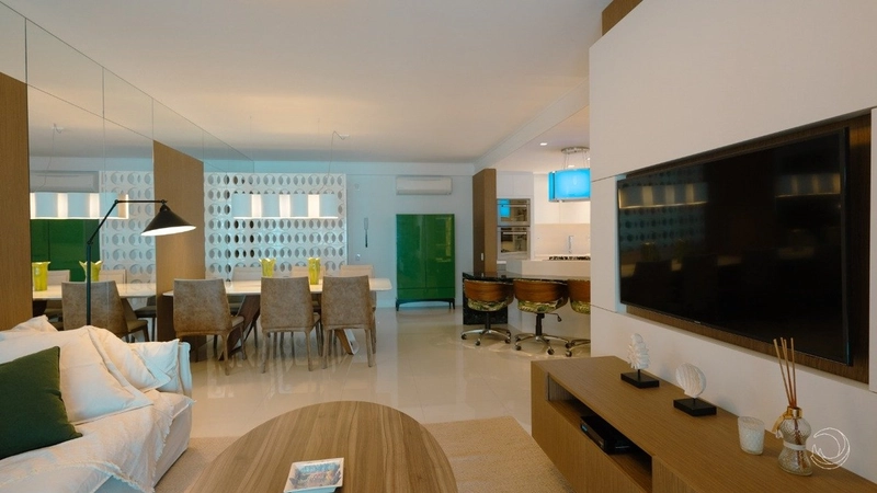 Apartamento na Agronômica com 3 dormitórios, sendo 1 suíte e 2 vagas: 8ª foto da galeria de imagens do imóvel