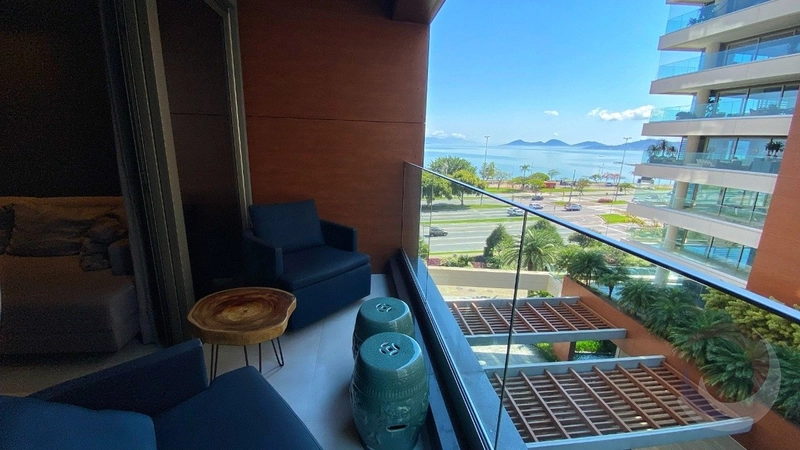 Apartamento na Beira mar com 3 dormitórios 1 suíte e 2 vagas 131,11m²: 8ª foto da galeria de imagens do imóvel