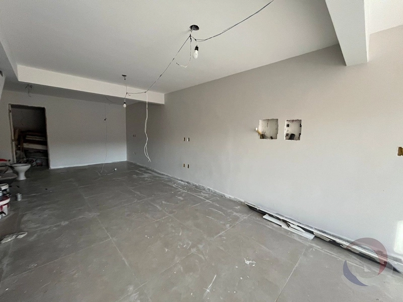 Casa residencial na Agronômica com 3dormitórios sendo 3 suítes 5 vagas: 8ª foto da galeria de imagens do imóvel