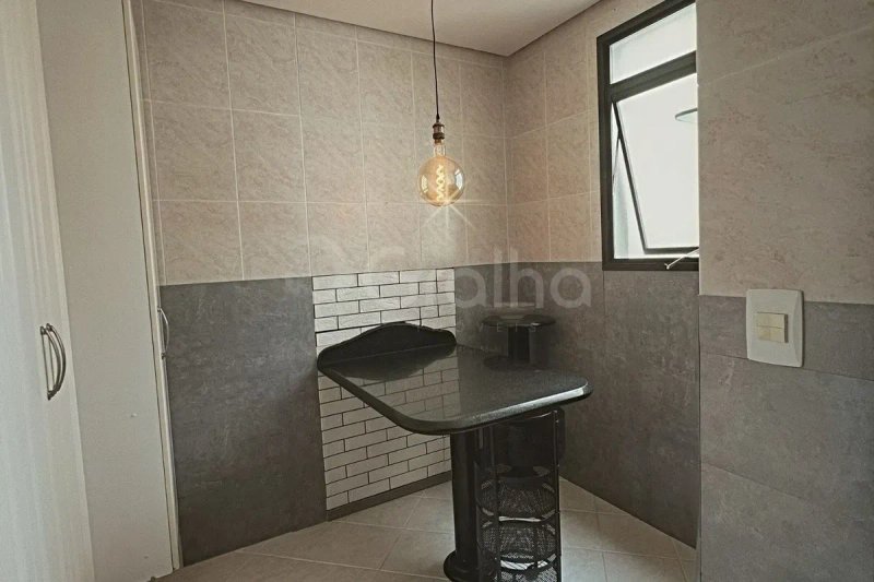 Apartamento  no Centro com 3 dormitórios sendo 1 suíte e 1 vaga: 8ª foto da galeria de imagens do imóvel