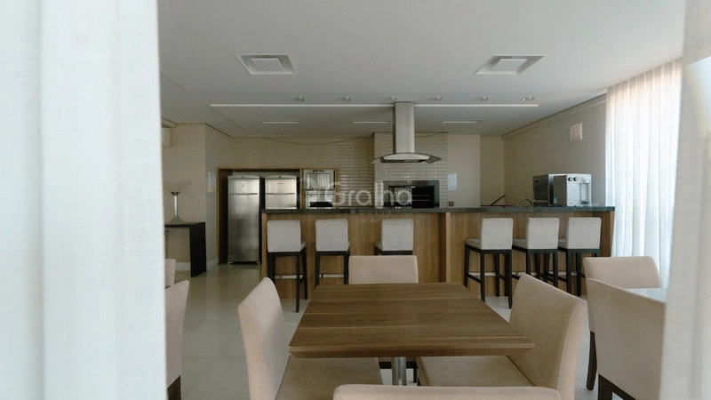 Apartamento na agronômica com 3 dormitórios, sendo 1 suíte e 2 vaga.: 41ª foto da galeria de imagens do imóvel