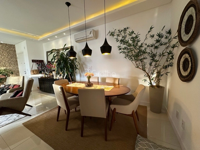 Apartamento na agronômica com 3 dormitórios, sendo 1 suíte e 2 vaga.: 6ª foto da galeria de imagens do imóvel