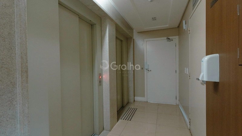 Apartamento na agronômica com 3 dormitórios, sendo 1 suíte e 2 vaga.: 28ª foto da galeria de imagens do imóvel