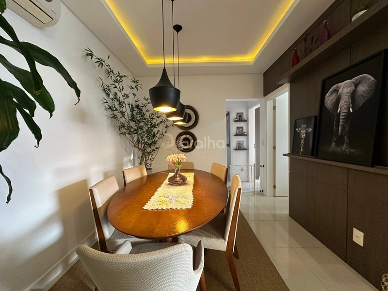 Apartamento na agronômica com 3 dormitórios, sendo 1 suíte e 2 vaga.: 5ª foto da galeria de imagens do imóvel