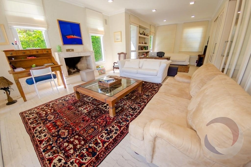 Apartamento em Jurerê Internacional com 5 dormitórios, sendo 2 suítes: 9ª foto da galeria de imagens do imóvel