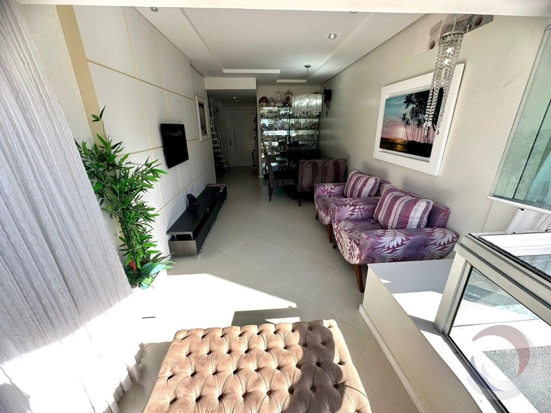 Cobertura no Centro com 3 dormitórios sendo 1 suíte e 1 vaga - 162m²: 2ª foto da galeria de imagens do imóvel