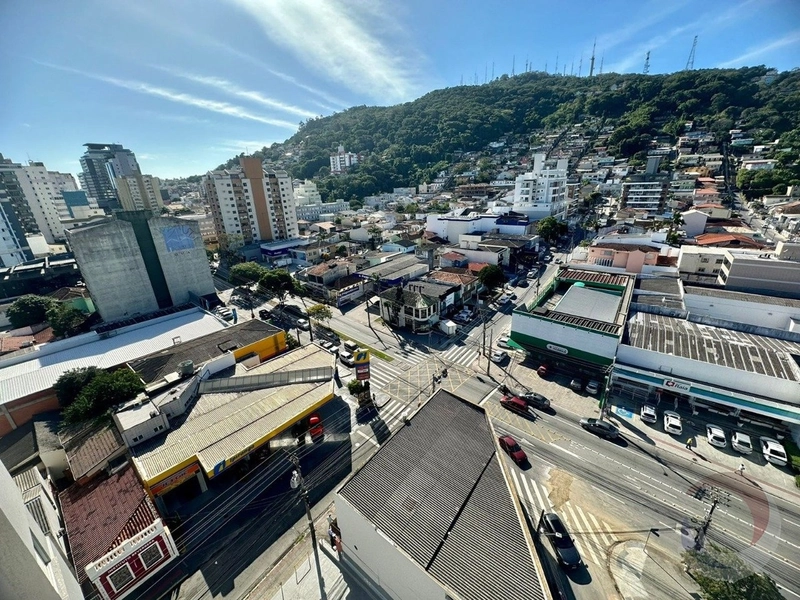 Cobertura no Centro com 3 dormitórios sendo 1 suíte e 1 vaga - 162m²: 4ª foto da galeria de imagens do imóvel