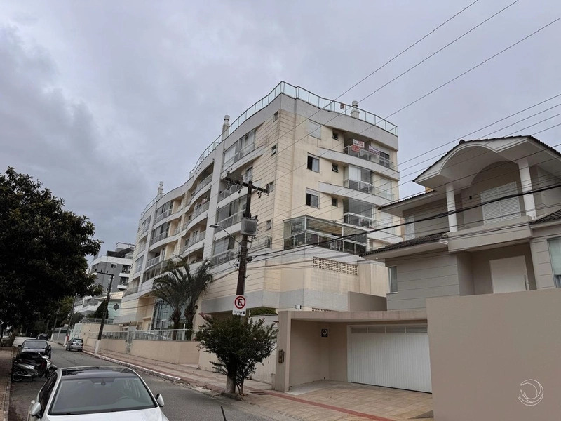 Apartamento em Coqueiros com 3 dormitórios 3 suíte 2 vagas - 108m²: 24ª foto da galeria de imagens do imóvel