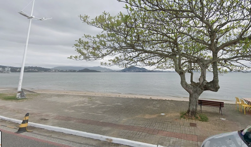 Casa em condomínio fechado em Cacupe com 6 dormitórios 2 suítes e 4 vg: 16ª foto da galeria de imagens do imóvel