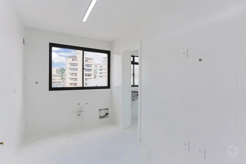 Cobertura no Centro com 3 dormitórios 2 suíte e 3 vagas - 237m²: 33ª foto da galeria de imagens do imóvel