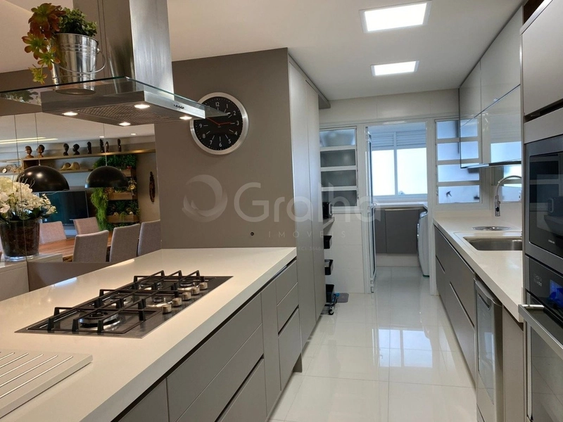 Apartamento na Agronômica a venda com 3 suítes e 2 vagas  168 m²: 28ª foto da galeria de imagens do imóvel