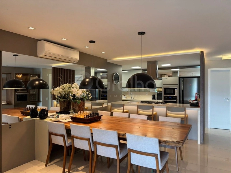 Apartamento na Agronômica a venda com 3 suítes e 2 vagas  168 m²: 12ª foto da galeria de imagens do imóvel