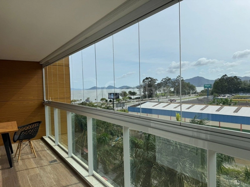 Apartamento na Agronômica a venda com 3 suítes e 2 vagas  168 m²: 7ª foto da galeria de imagens do imóvel